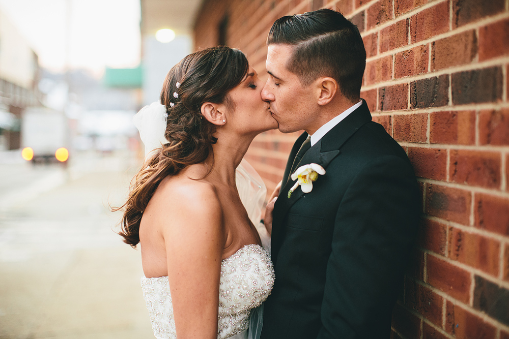 Pittsburgh-Wedding-Photographer-Rachel-Noah-Wedding030