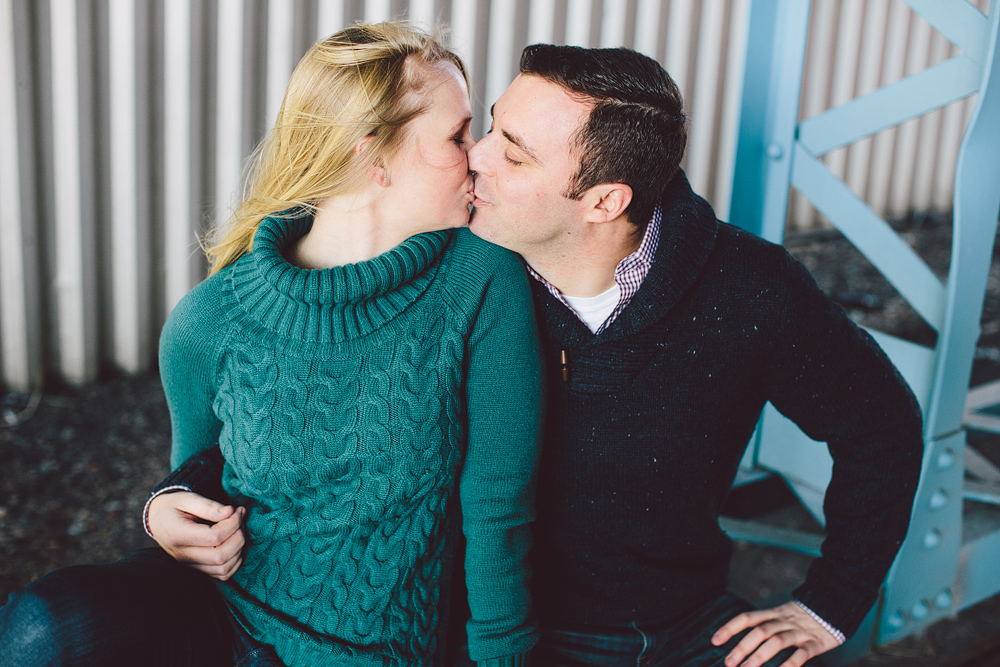 Pittsburgh-Wedding-Photographer-Lindsay-Tony-Engagement003