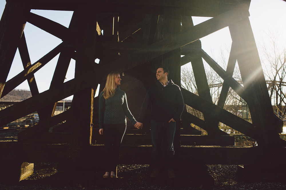 Pittsburgh-Wedding-Photographer-Lindsay-Tony-Engagement006