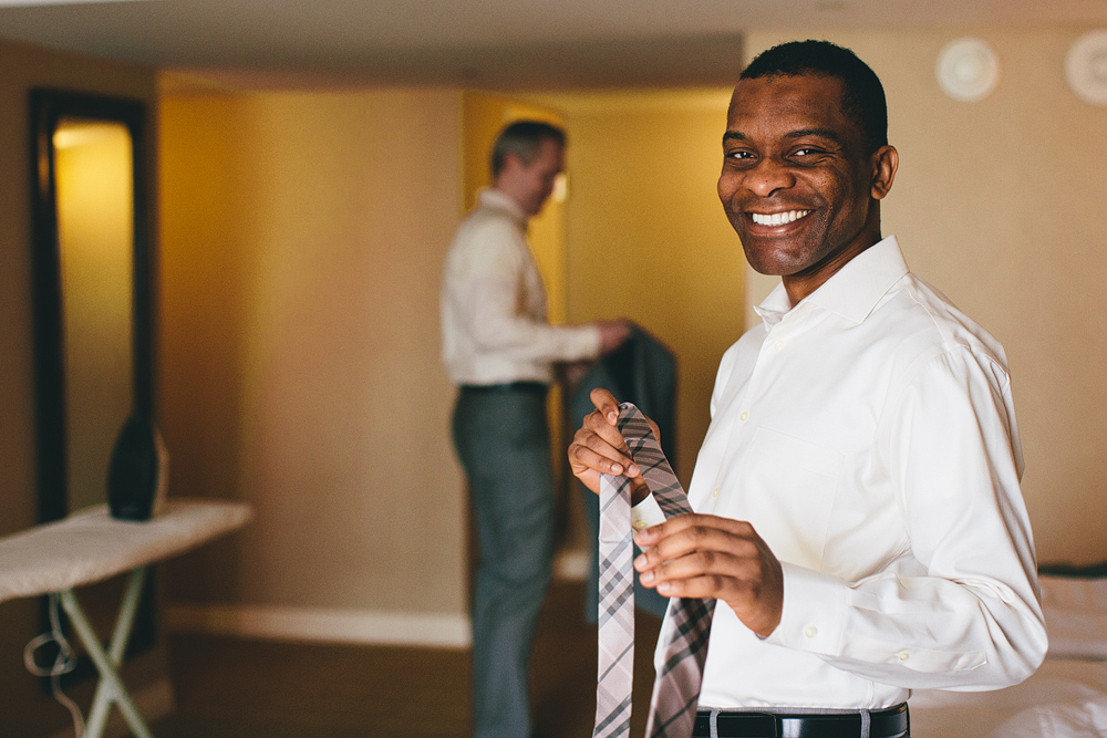 Pittsburgh-Wedding-Photographer-Stephanie-Patrick-Wedding003