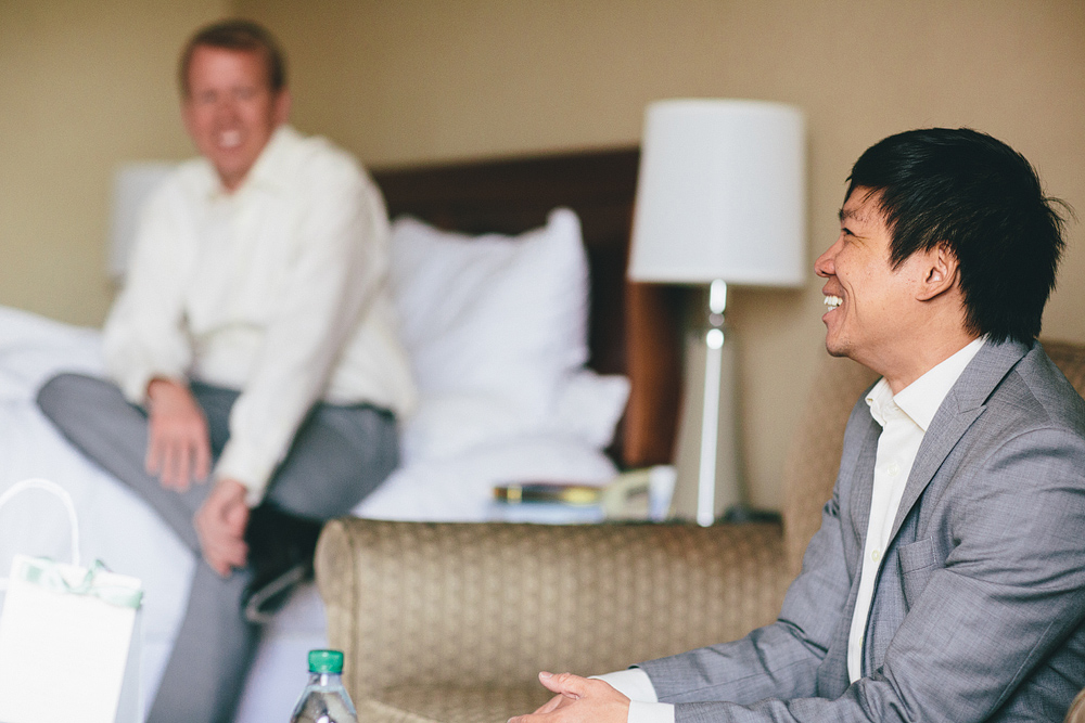 Pittsburgh-Wedding-Photographer-Stephanie-Patrick-Wedding004