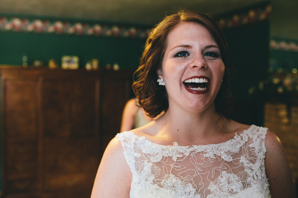 Pittsburgh-Wedding-Photographer-Stephanie-Patrick-Wedding015