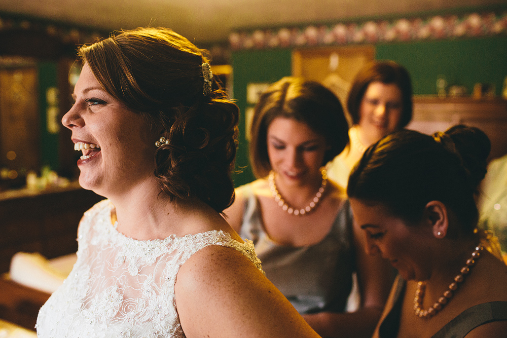 Pittsburgh-Wedding-Photographer-Stephanie-Patrick-Wedding019.1