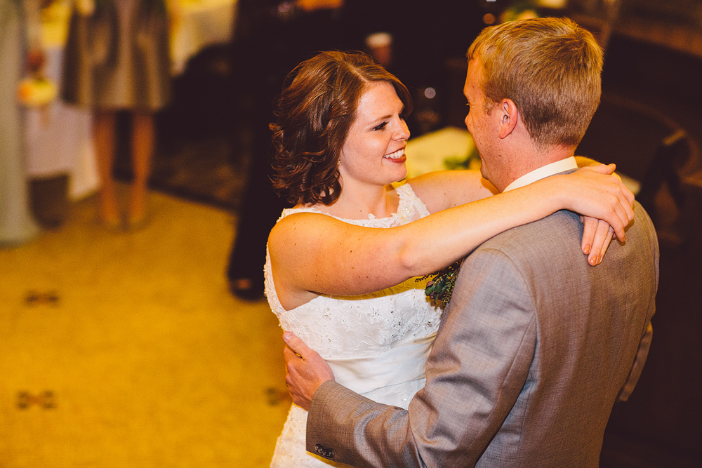 Pittsburgh-Wedding-Photographer-Stephanie-Patrick-Wedding068
