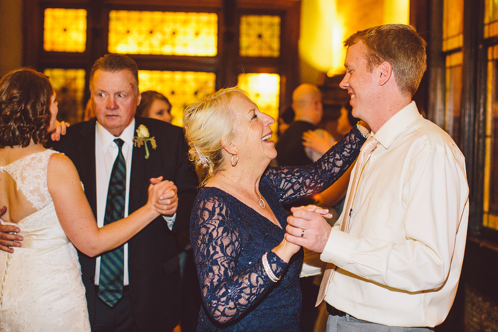 Pittsburgh-Wedding-Photographer-Stephanie-Patrick-Wedding077