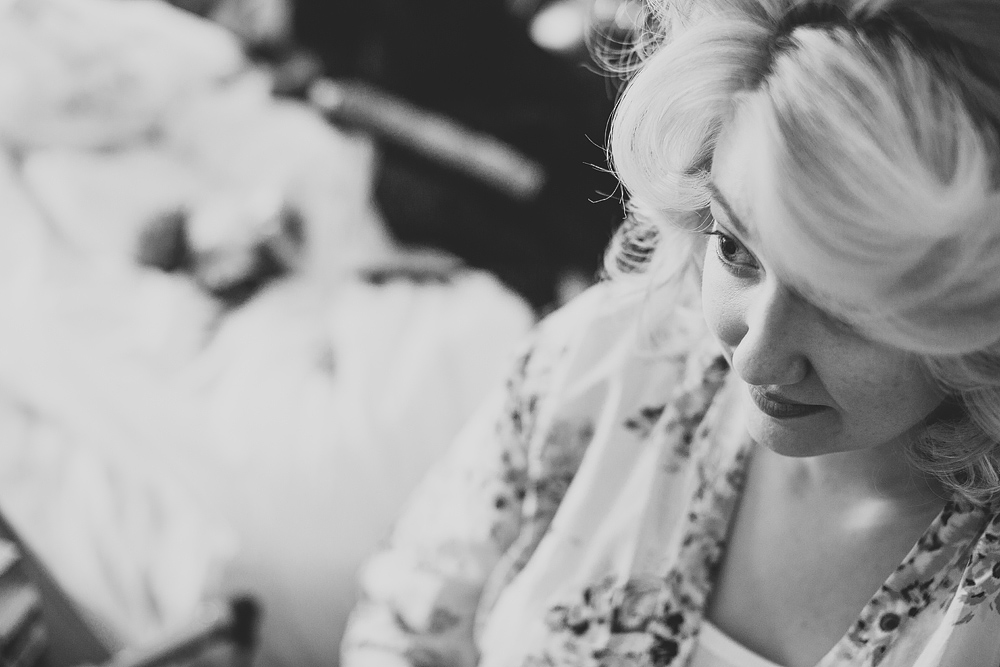 Pittsburgh-Wedding-Photographer-Alesia-Seth-Wedding001