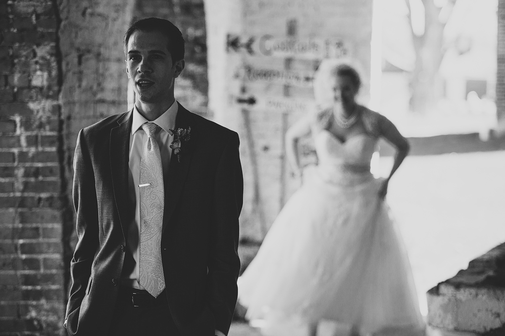 Pittsburgh-Wedding-Photographer-Alesia-Seth-Wedding029