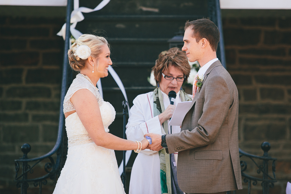Pittsburgh-Wedding-Photographer-Alesia-Seth-Wedding045