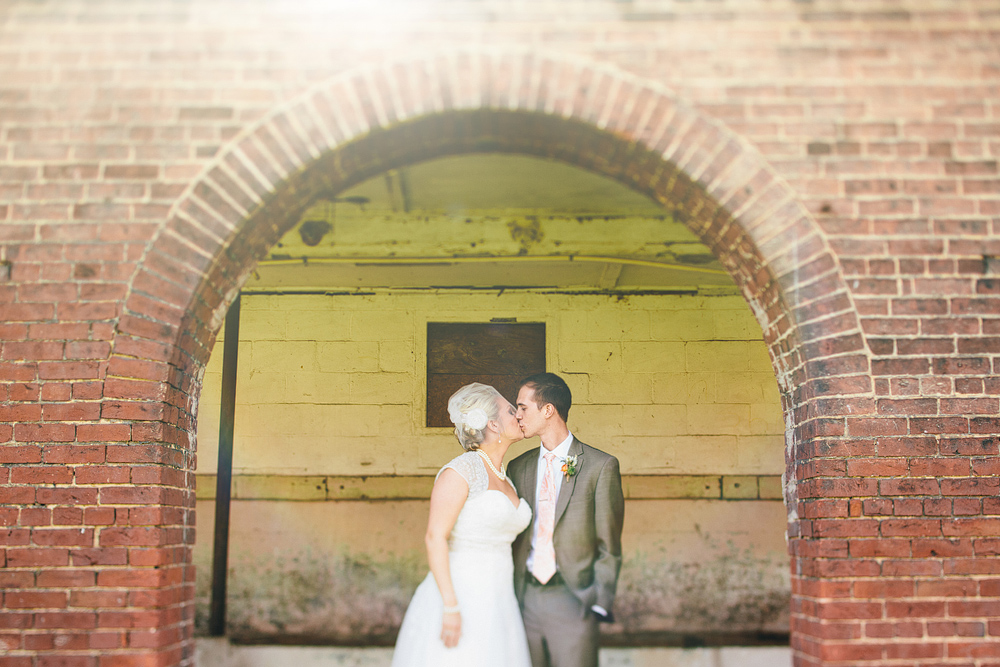 Pittsburgh-Wedding-Photographer-Alesia-Seth-Wedding060