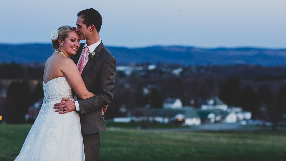 Pittsburgh-Wedding-Photographer-Alesia-Seth-Wedding067