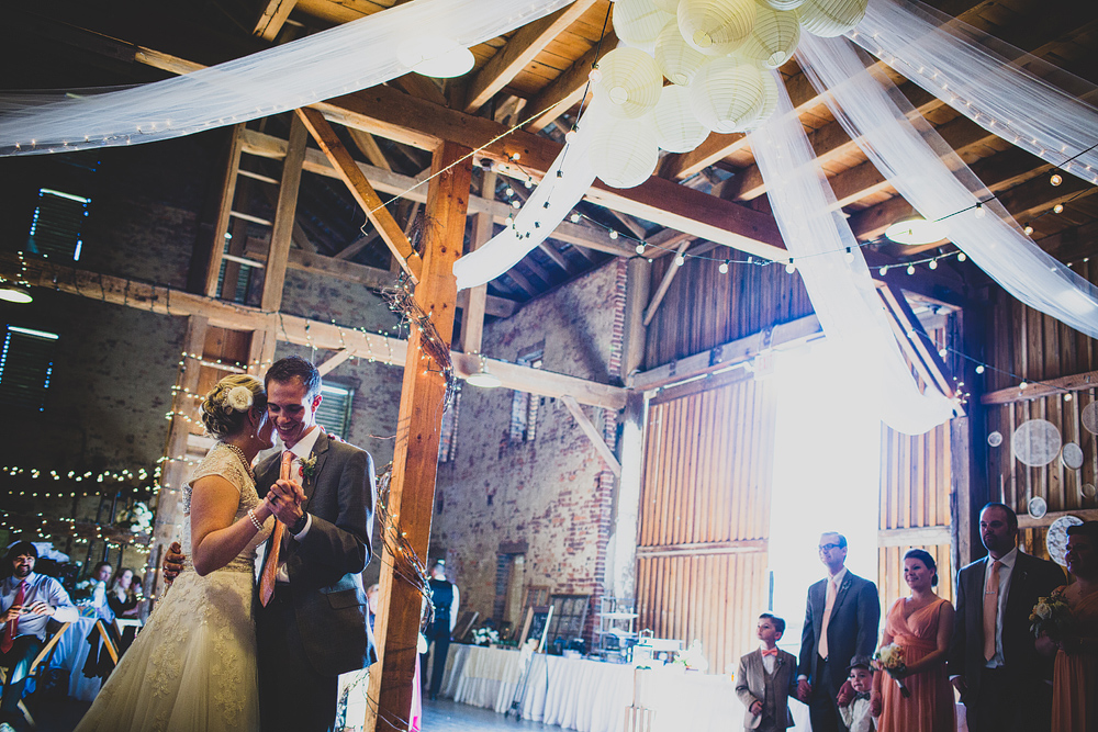 Pittsburgh-Wedding-Photographer-Alesia-Seth-Wedding082