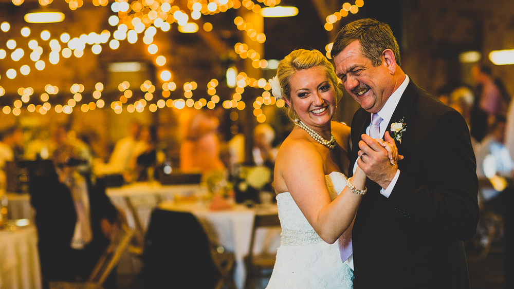 Pittsburgh-Wedding-Photographer-Alesia-Seth-Wedding087