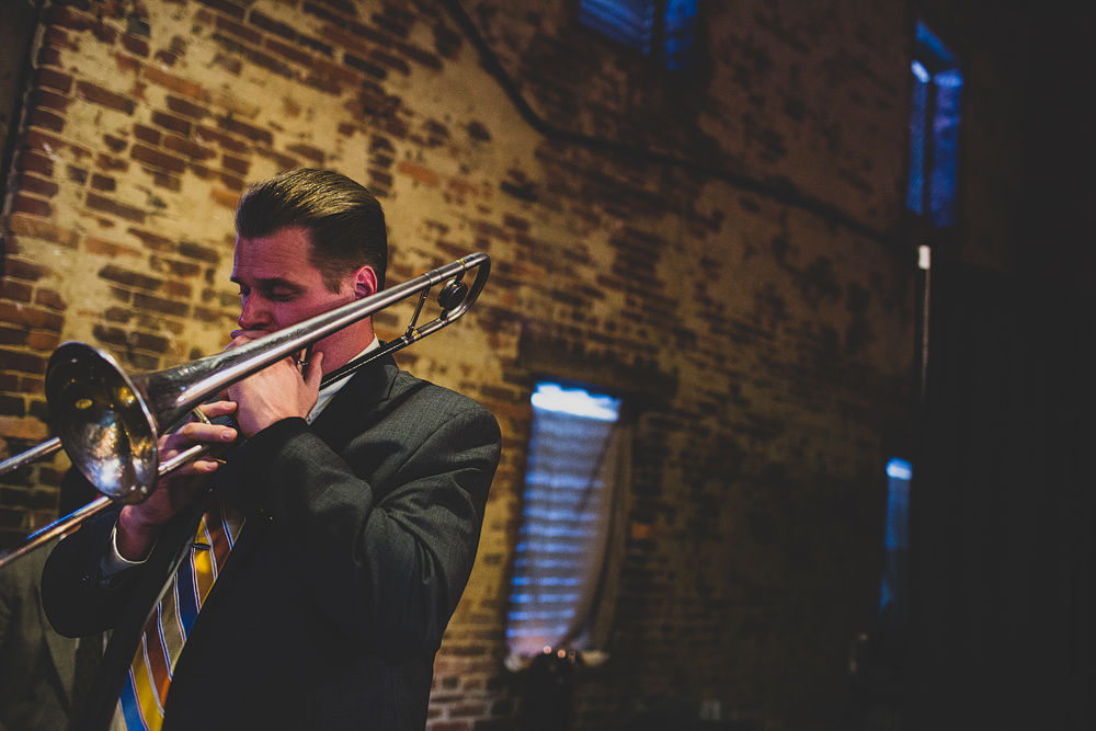 Pittsburgh-Wedding-Photographer-Alesia-Seth-Wedding090