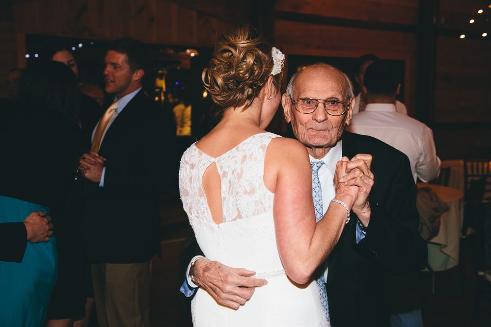 Pittsburgh-Wedding-Photographer-Erica-Justin-Wedding082