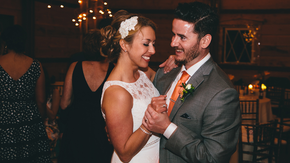 Pittsburgh-Wedding-Photographer-Erica-Justin-Wedding098