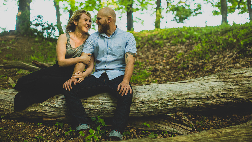 Pittsburgh-Wedding-Photographer-Dana-Brian-Engagement012