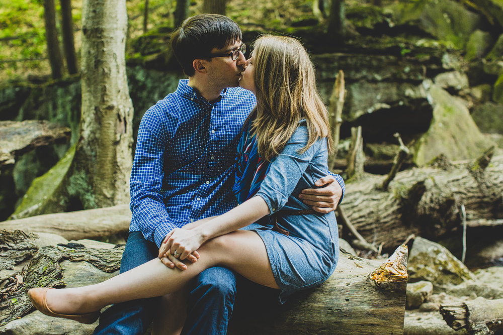 Pittsburgh-Wedding-Photographer-Lauren-Curtis-Engagement003