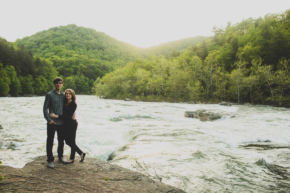 Pittsburgh-Wedding-Photographer-Lauren-Curtis-Engagement034