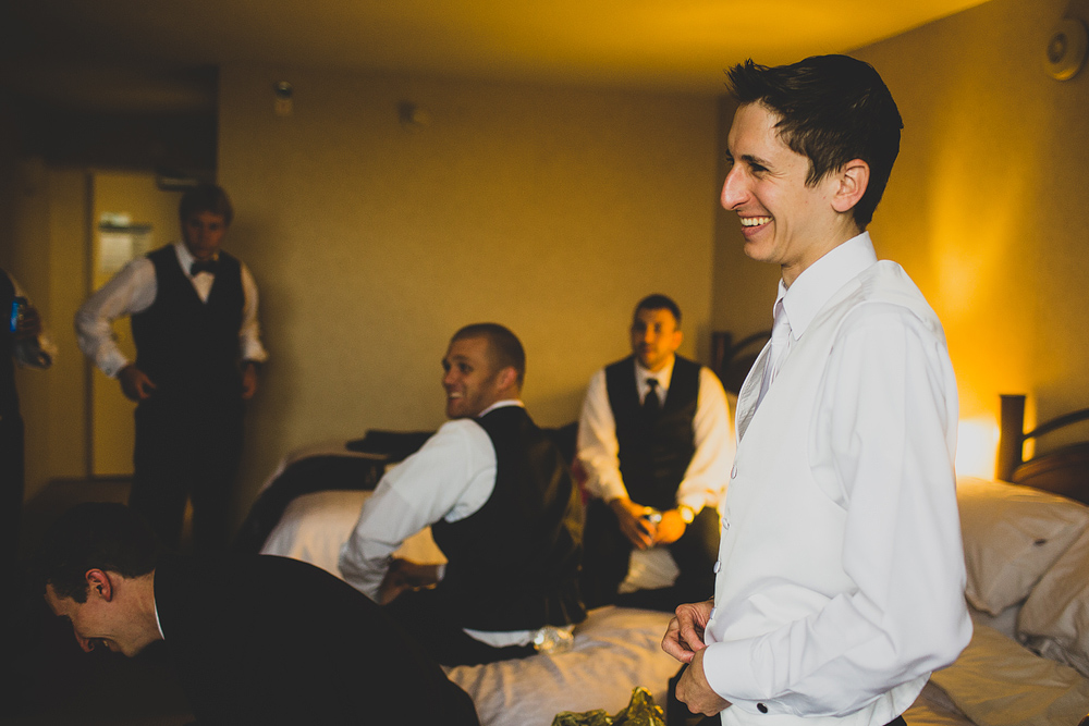 Pittsburgh-Wedding-Photographer-Tiffany-Steve-Wedding010