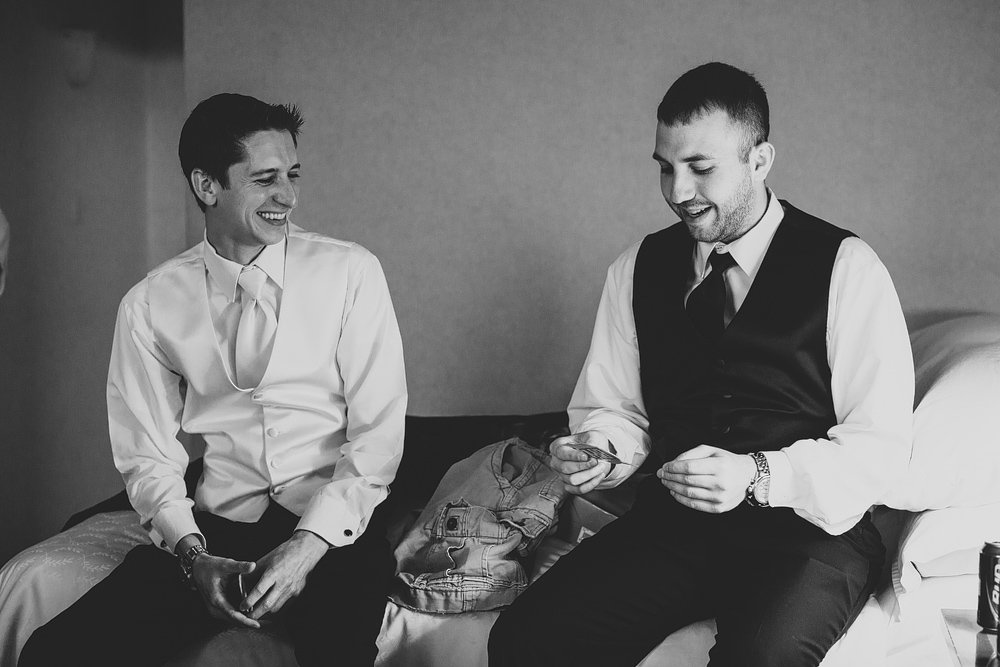 Pittsburgh-Wedding-Photographer-Tiffany-Steve-Wedding014