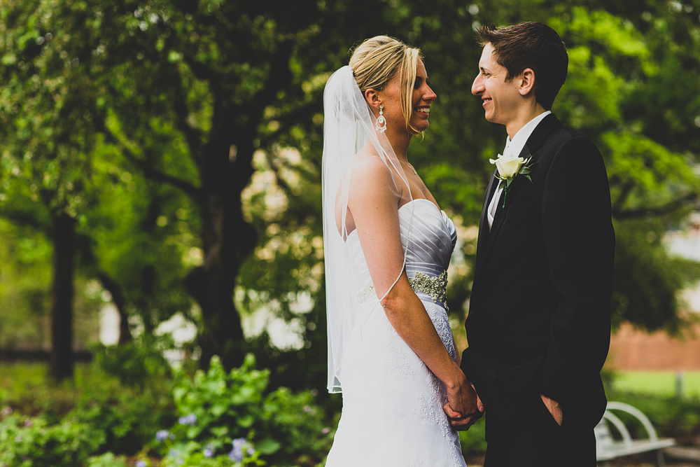 Pittsburgh-Wedding-Photographer-Tiffany-Steve-Wedding045