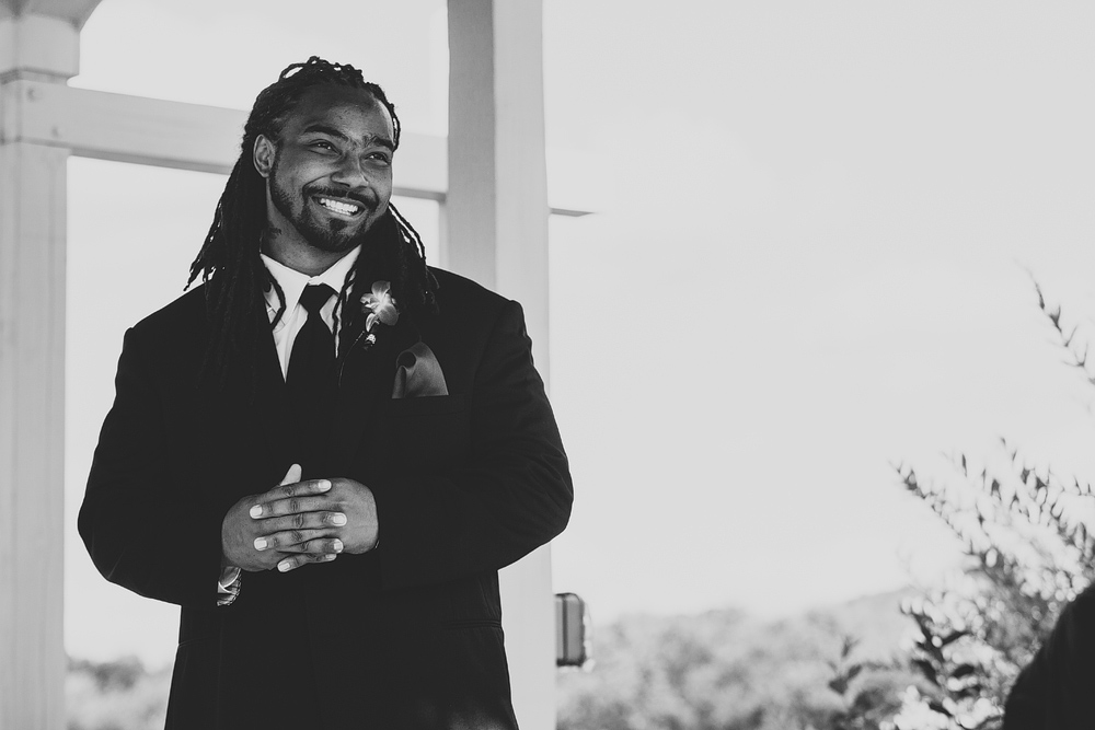 Pittsburgh-Wedding-Photographer-Jackie-Tim-Wedding030