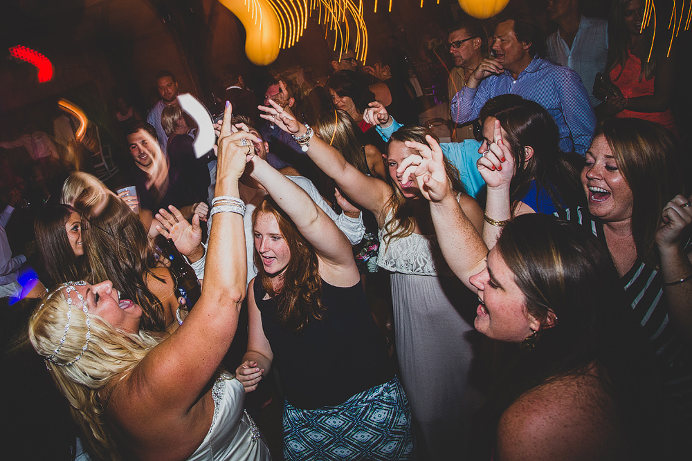 Pittsburgh-Wedding-Photographer-Jackie-Tim-Wedding111