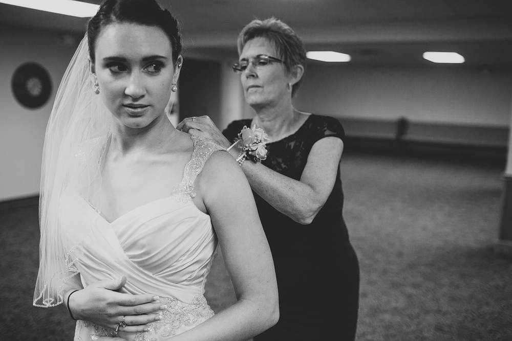Pittsburgh-Wedding-Photographer-Kaitlin-Blake-Wedding021