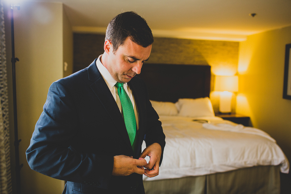 Pittsburgh-Wedding-Photographer-Lindsay-Tony-Wedding010