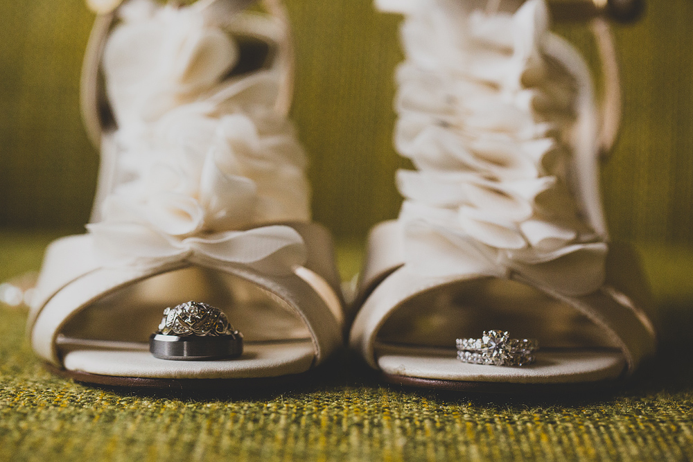 Pittsburgh-Wedding-Photographer-Lindsay-Tony-Wedding012