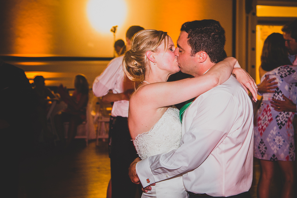 Pittsburgh-Wedding-Photographer-Lindsay-Tony-Wedding094
