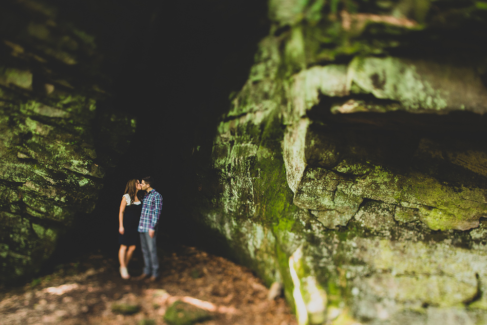 Pittsburgh-Wedding-Photographer-Christina-Eric-Engagement007