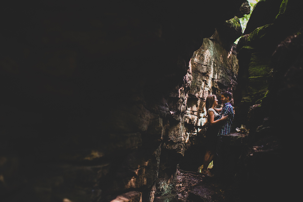 Pittsburgh-Wedding-Photographer-Christina-Eric-Engagement023