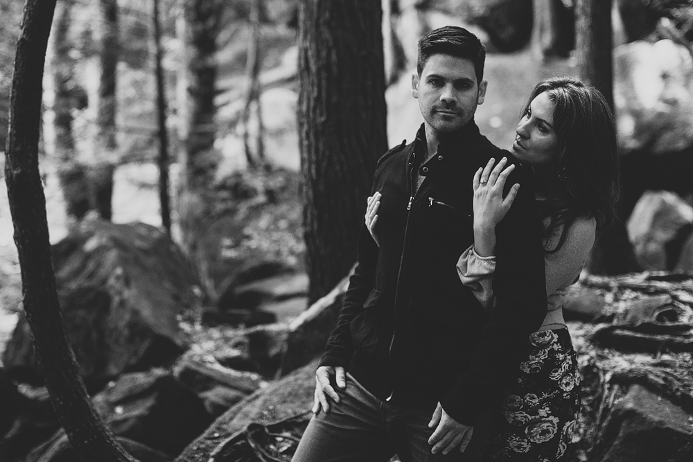 Pittsburgh-Wedding-Photographer-Christina-Eric-Engagement035