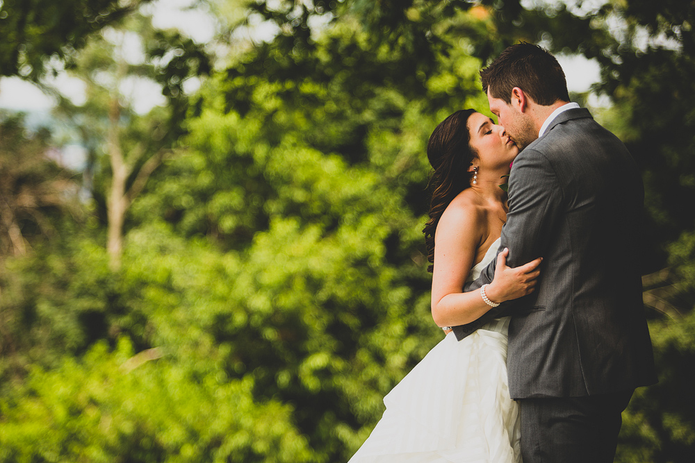 Pittsburgh-Wedding-Photographer-Danielle-Ed-Wedding025