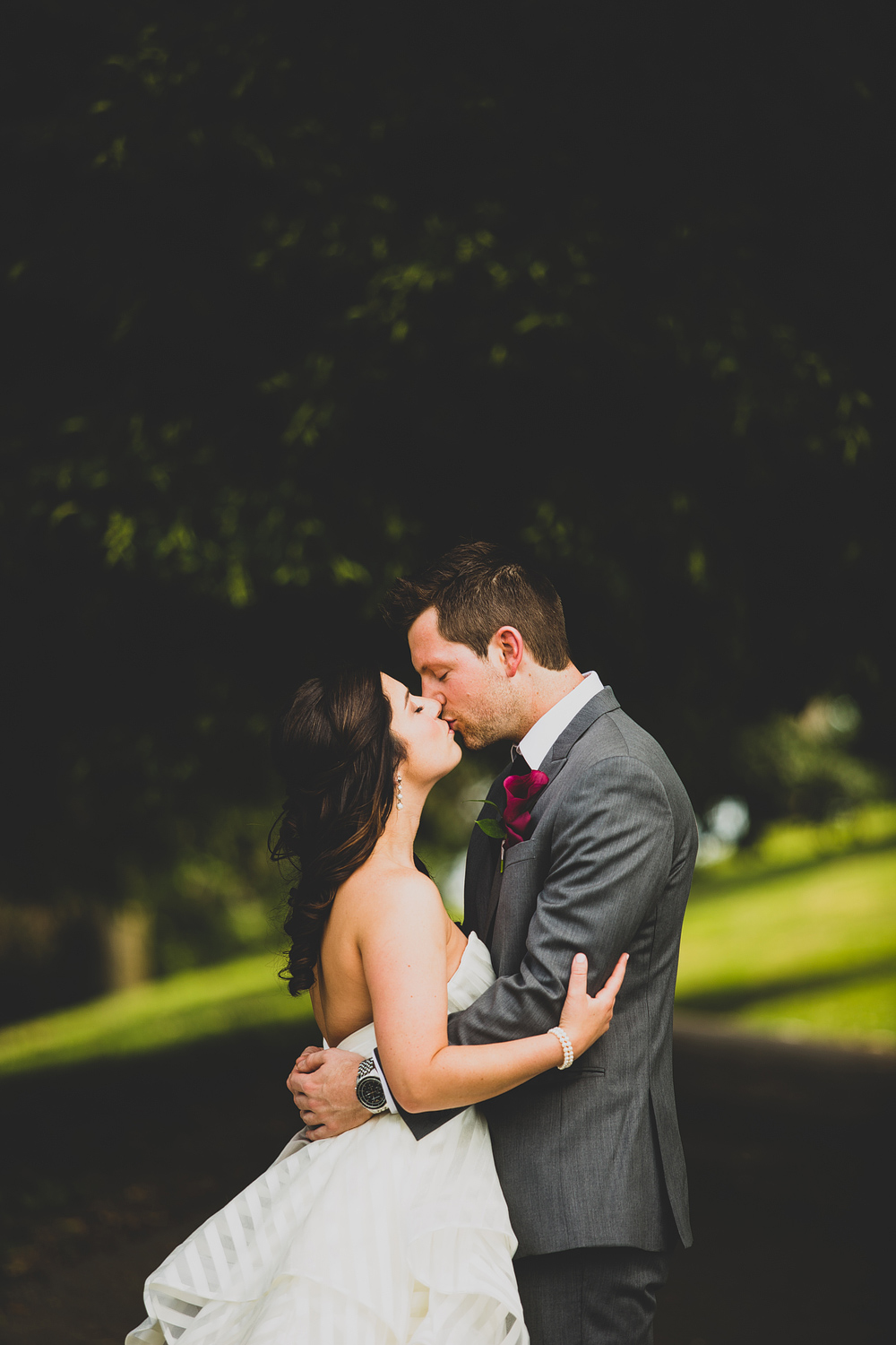 Pittsburgh-Wedding-Photographer-Danielle-Ed-Wedding029