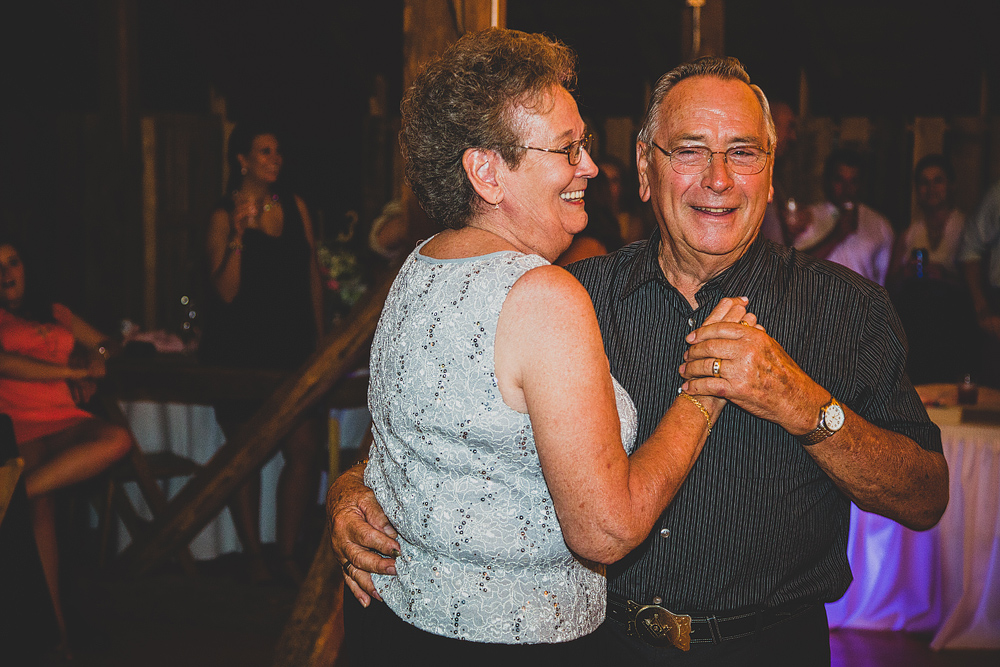Pittsburgh-Wedding-Photographer-Jennifer-Josh-Wedding056