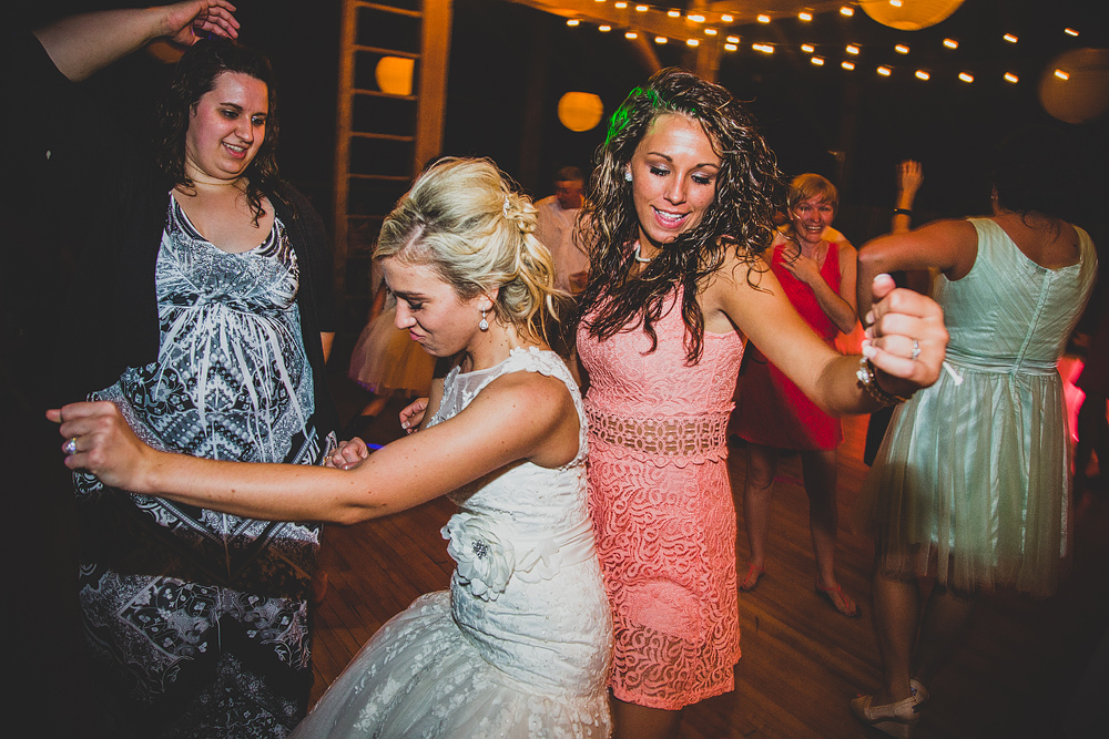 Pittsburgh-Wedding-Photographer-Jennifer-Josh-Wedding065