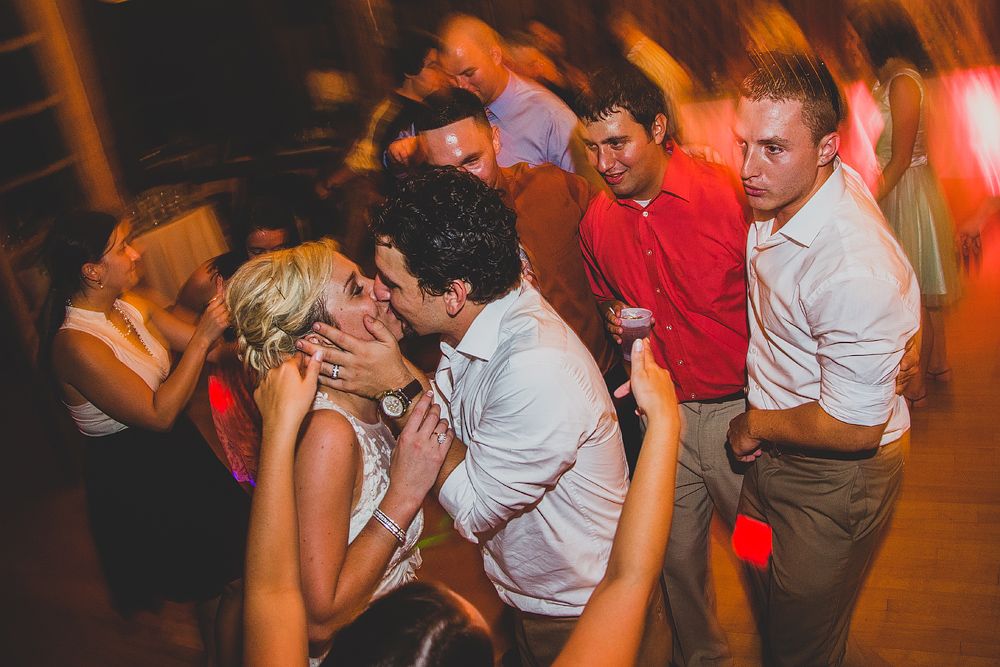 Pittsburgh-Wedding-Photographer-Jennifer-Josh-Wedding070