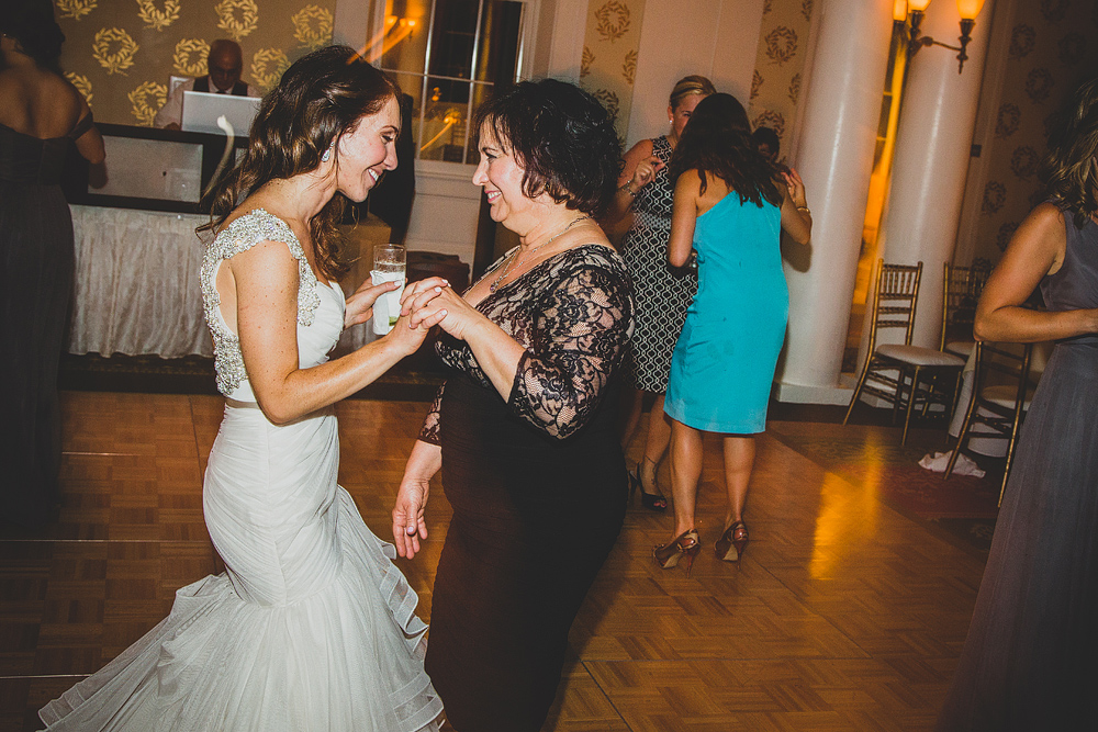 Pittsburgh-Wedding-Photographer-Jessica-Ed-Wedding104