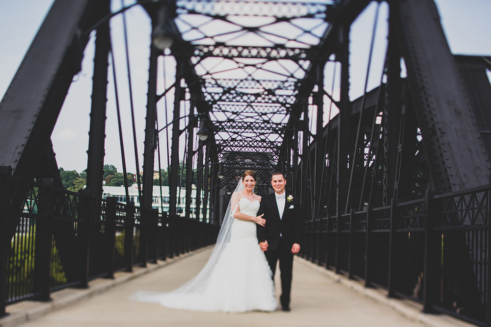 Pittsburgh-Wedding-Photographer-Megan-Matthew-Wedding049