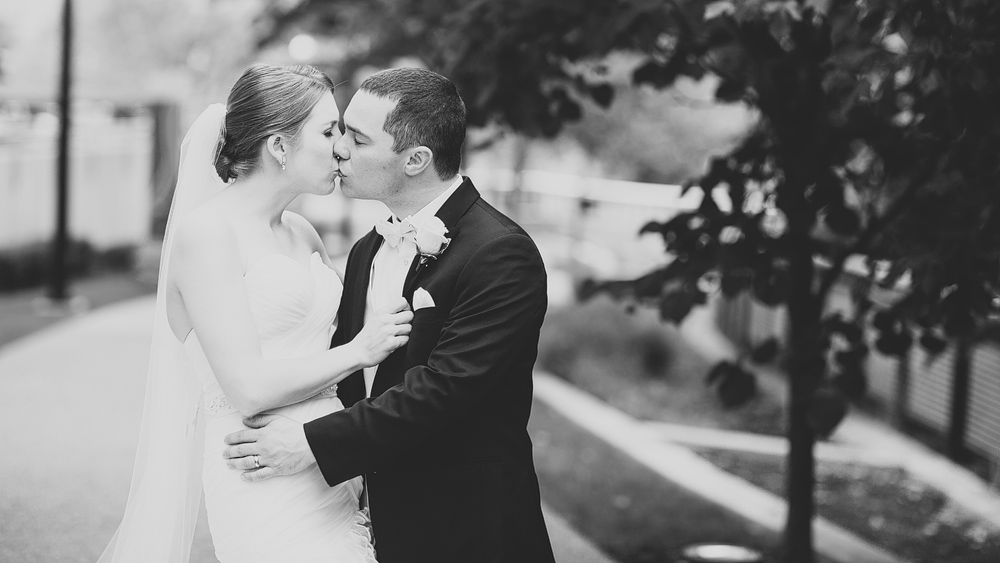 Pittsburgh-Wedding-Photographer-Megan-Matthew-Wedding052