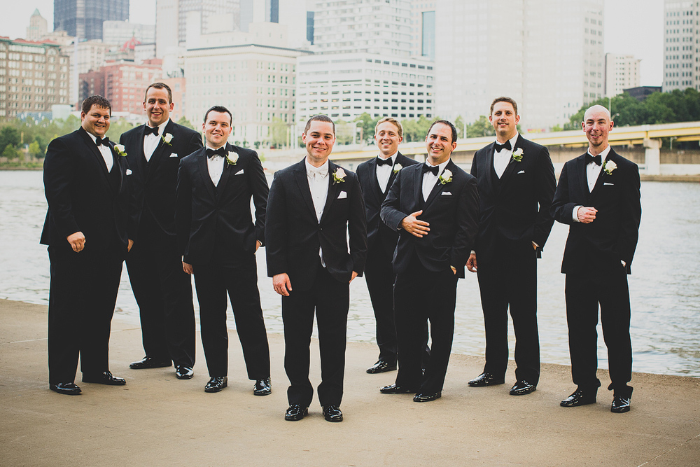 Pittsburgh-Wedding-Photographer-Megan-Matthew-Wedding063