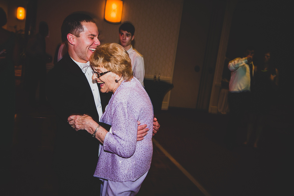 Pittsburgh-Wedding-Photographer-Megan-Matthew-Wedding078