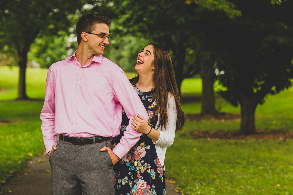 Pittsburgh-Wedding-Photographer-Stephanie-Matthew-Engagement009