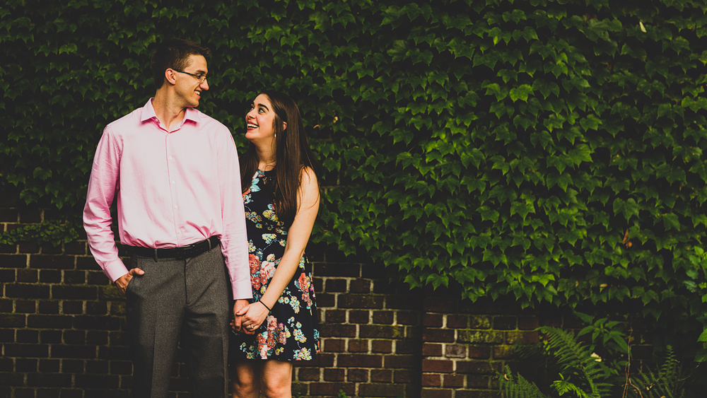 Pittsburgh-Wedding-Photographer-Stephanie-Matthew-Engagement025
