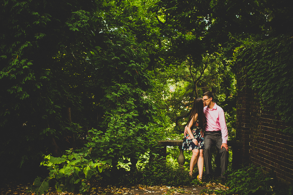 Pittsburgh-Wedding-Photographer-Stephanie-Matthew-Engagement028