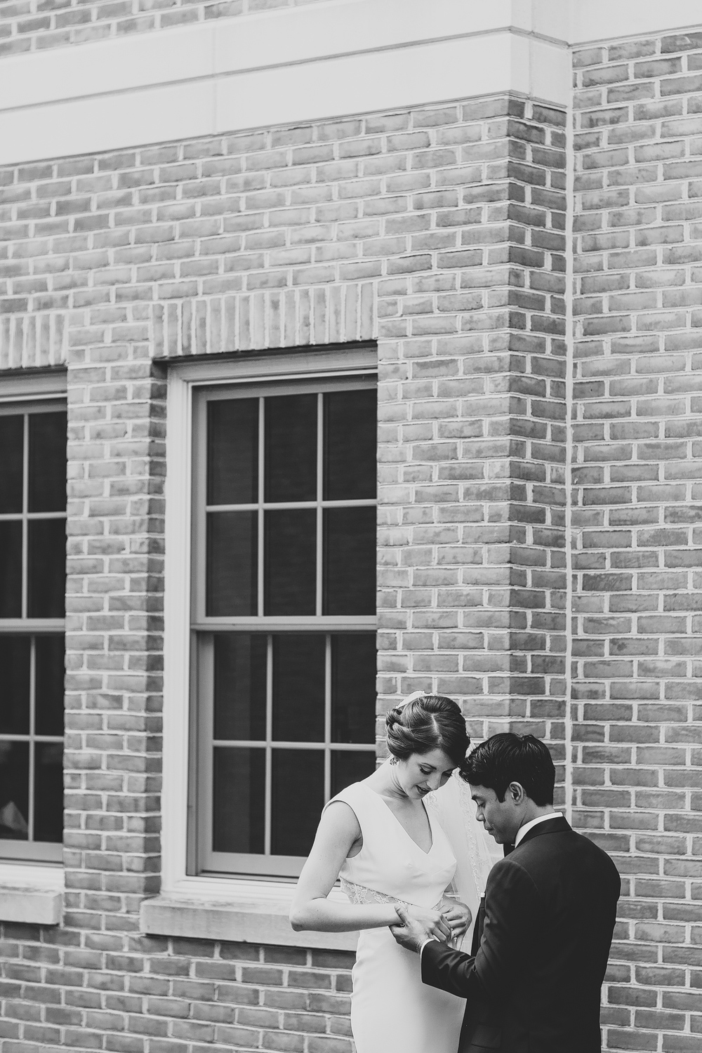 Pittsburgh-Wedding-Photographer-Andrea-Christian-Wedding027