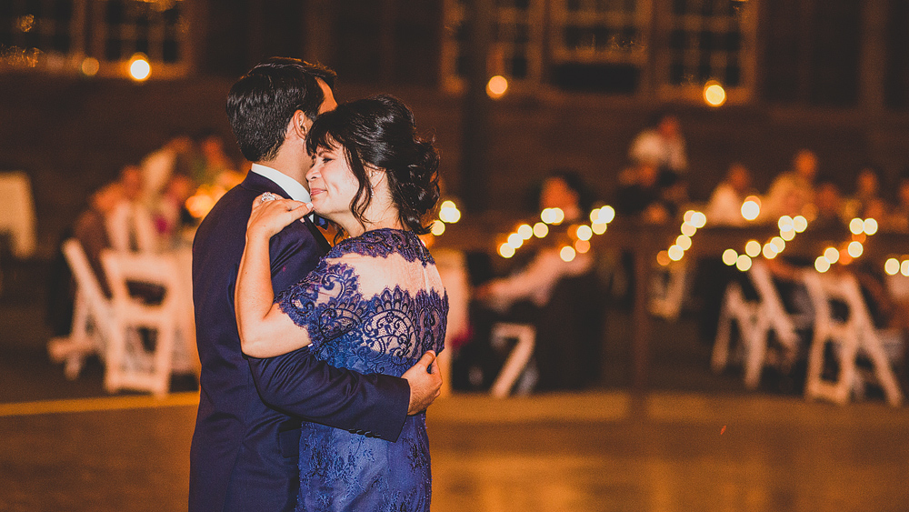 Pittsburgh-Wedding-Photographer-Andrea-Christian-Wedding091