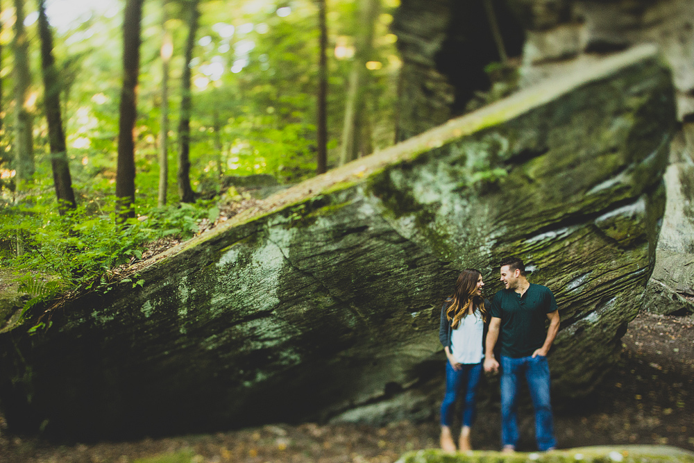 Pittsburgh-Wedding-Photographer-Mcconnells-mills-engagement